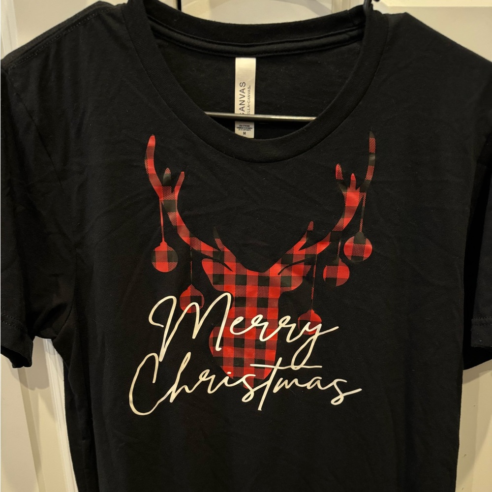 Merry Christmas Graphic Tee